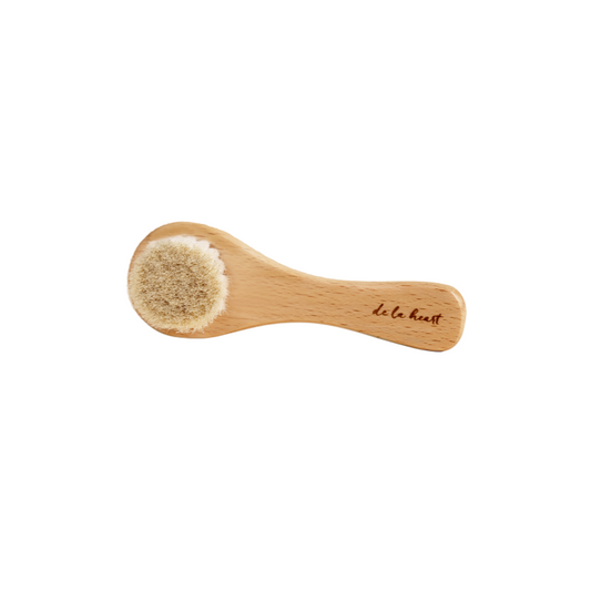 Facial Dry Brush